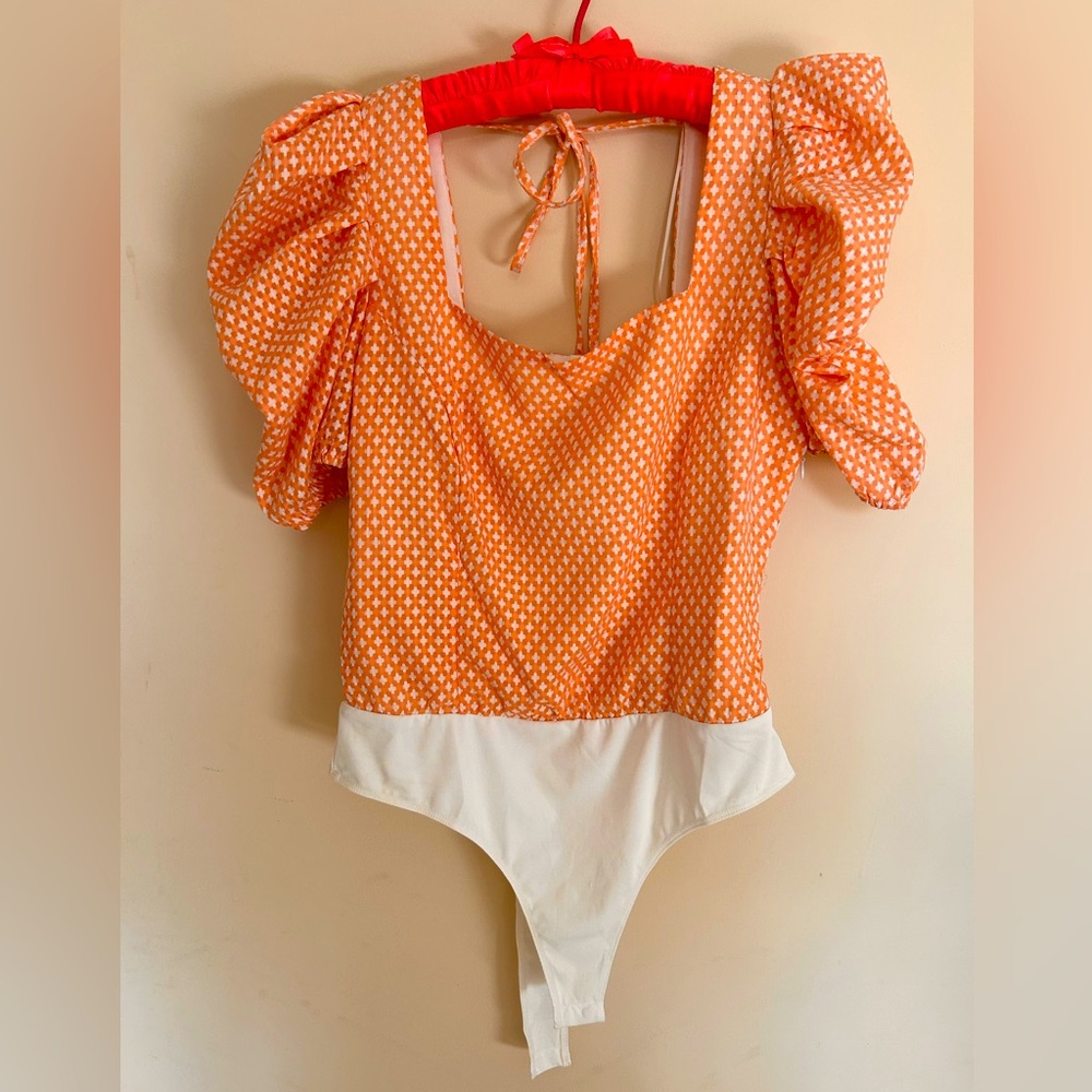 TCEC embroidered puff sleeve bodysuit